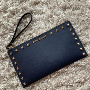 Michael Kors wristlet